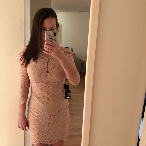 Pink lace dress from BEBE - Picture 5 of 5